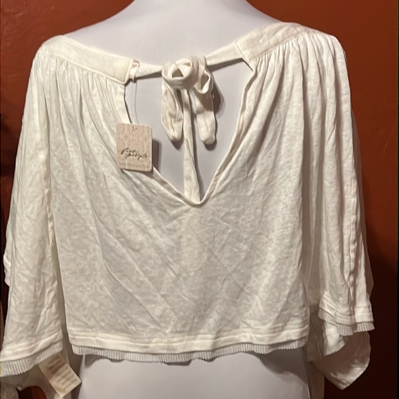 NWT. FREE PEOPLE  SUN-SETTER TOP - Picture 3 of 8
